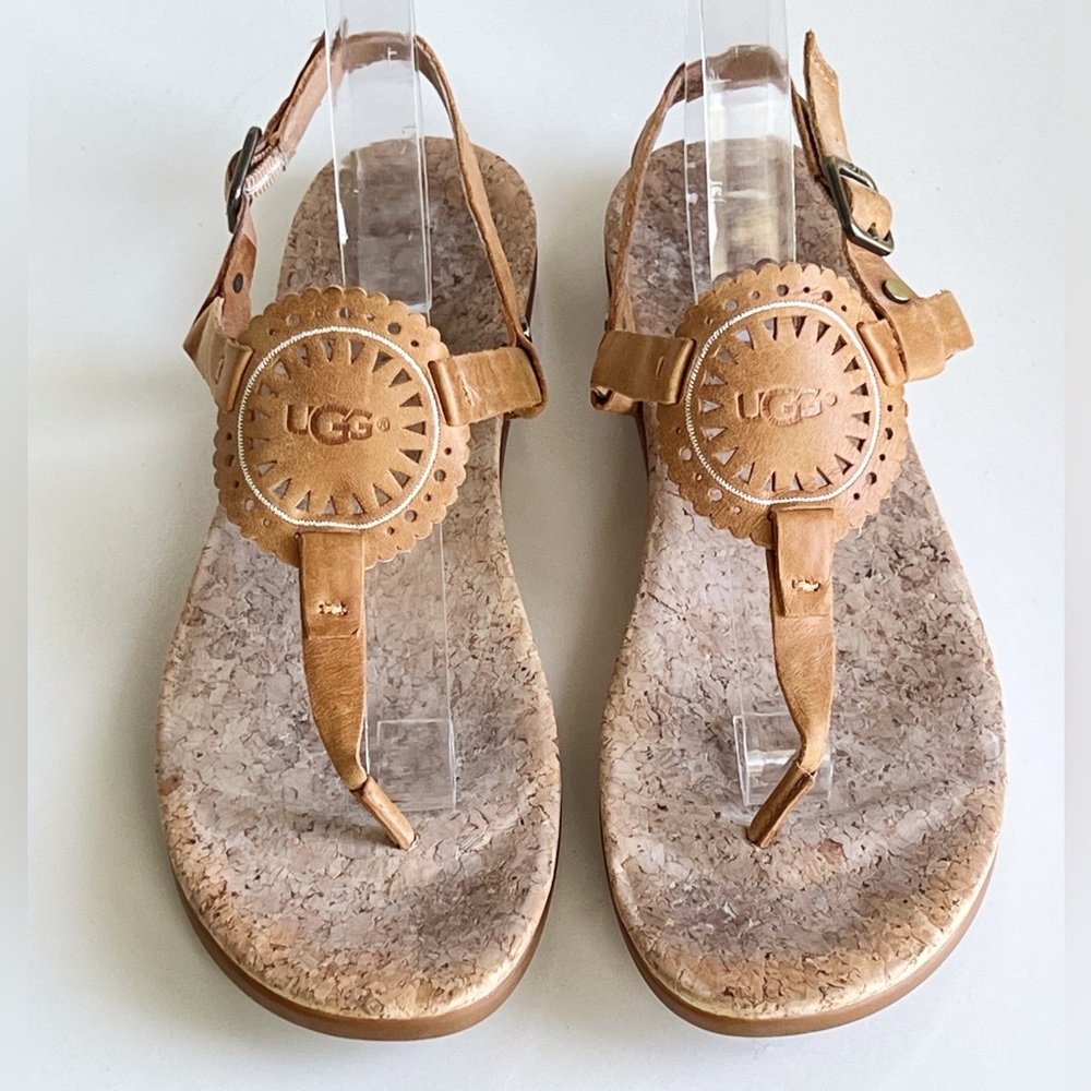 Ugg ayden II leather thong sandals cork footbed medallion logo Size 10